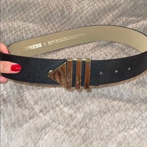 Black express black with gold accents